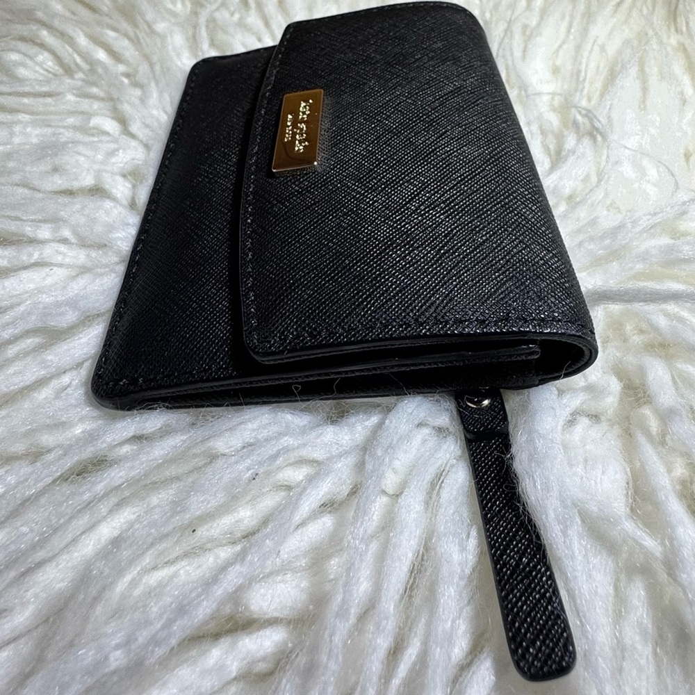 Kate Spade Black Saffiano Leather “Laurel Way” Small Snap Wallet Gold Hardware - Picture 6 of 10